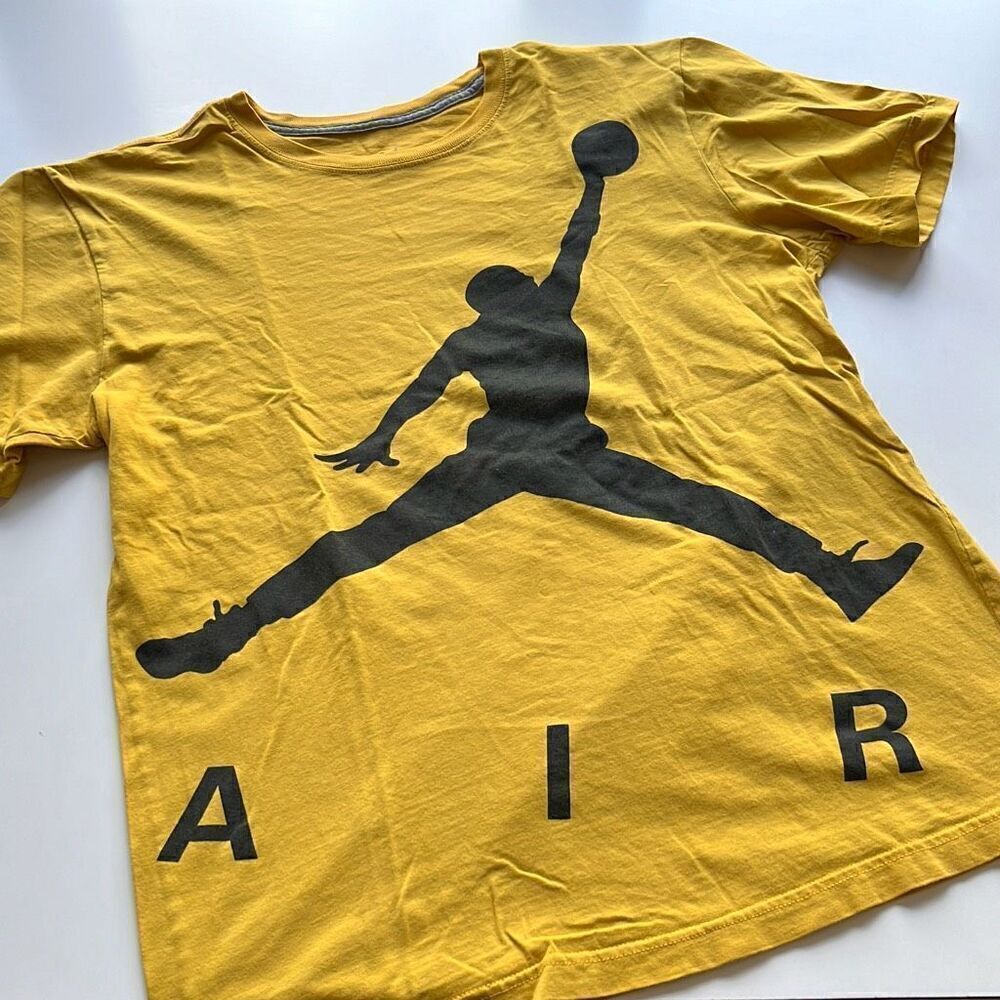 Air JordanโLogoโTโFitsโMensโM